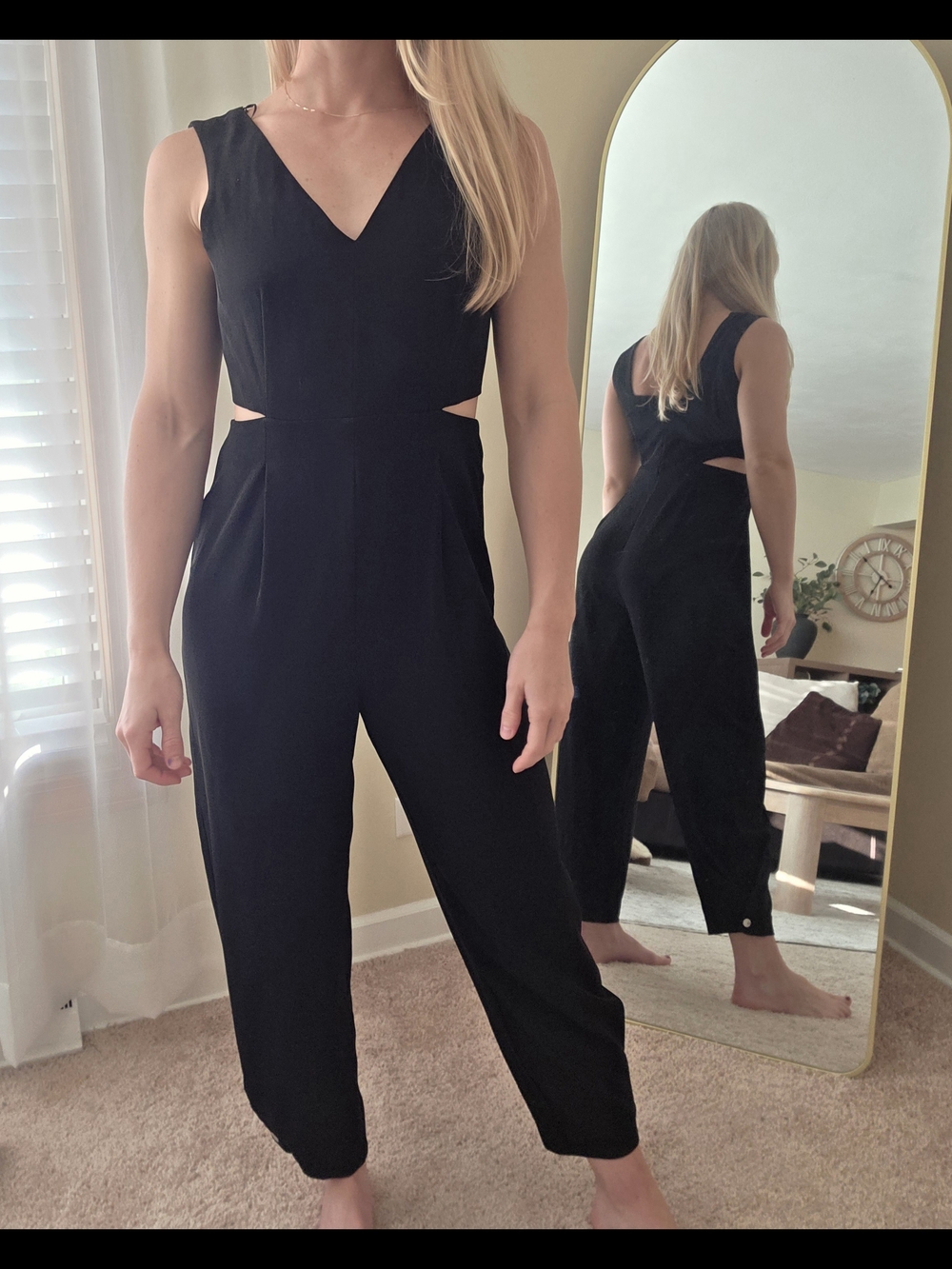 Zara Black Sleeveless V-Neck Cutout Jumpsuit